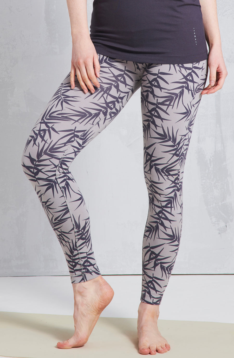 Flow with it Leggings - Bamboo