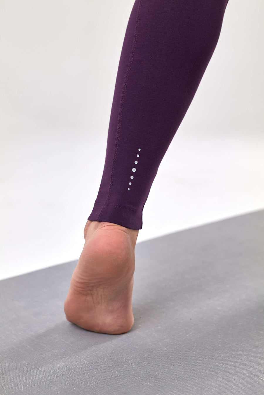 Move It Leggings - Aubergine