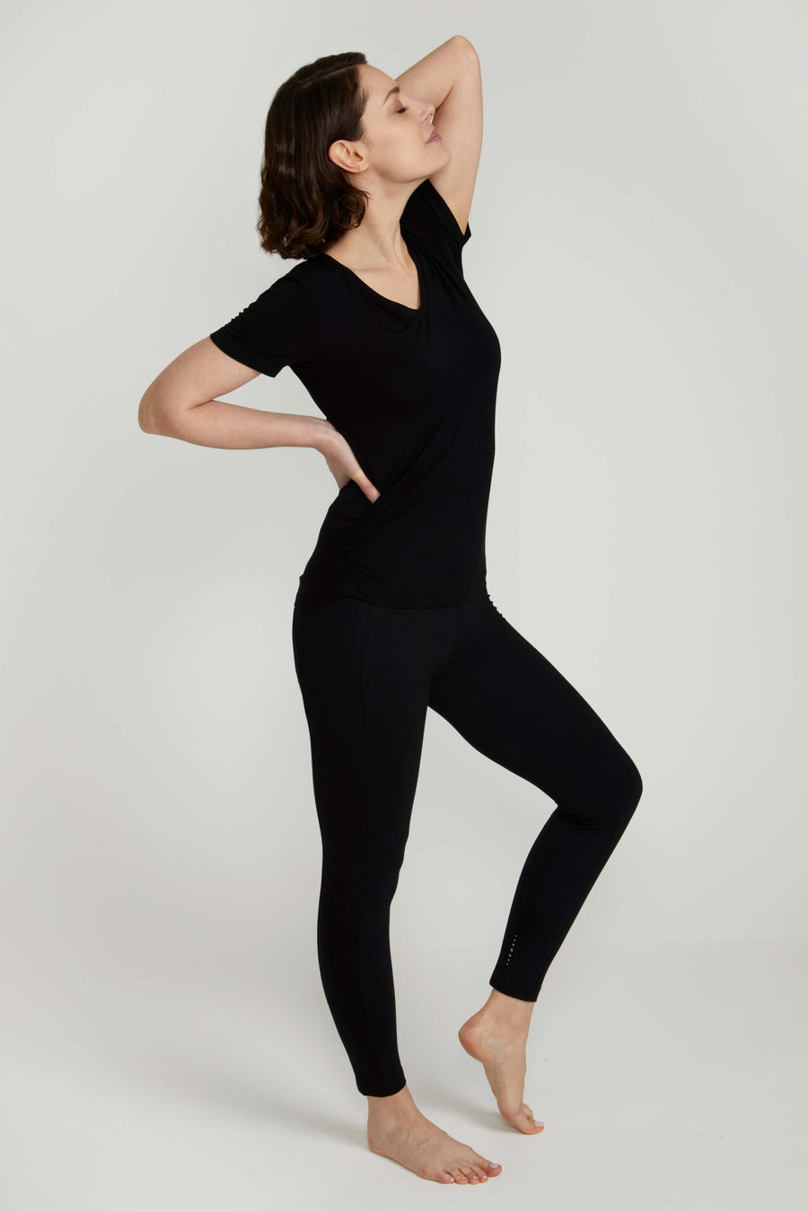 V Bend It Tee - Black